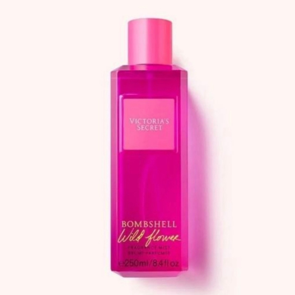 Victoria's Secret Victorias
Secret Bombshell Wildflower
Fragrance Mist Spray 8.4